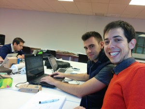 Dani, Majs y yo en el hackathon